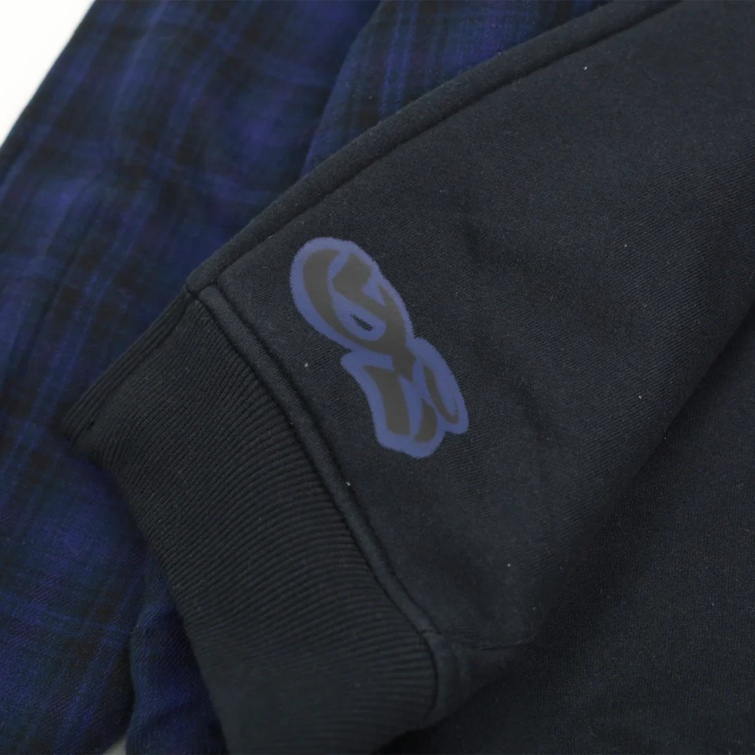 Yardsale - Reversible Hood Black/Indigo - Image 4